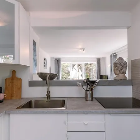 Holiday home Lovely Family Holiday With Terrace Near The Beach