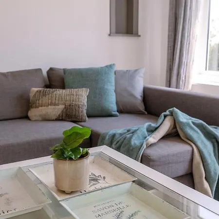 Lovely Family Holiday With Terrace Near The Beach Knokke-Heist