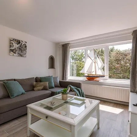 Lovely Family Holiday With Terrace Near The Beach Holiday home