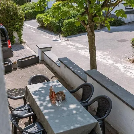 Lovely Family Holiday With Terrace Near The Beach Knokke-Heist