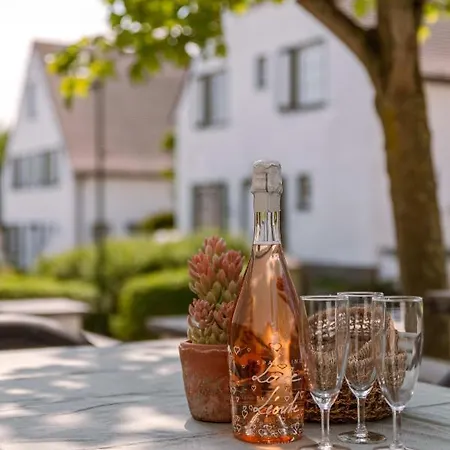 Holiday home Lovely Family Holiday With Terrace Near The Beach Knokke-Heist